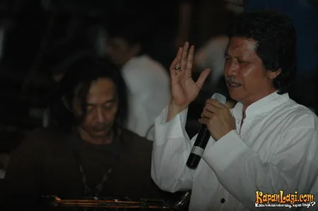 Foto Emha Ainun Nadjib