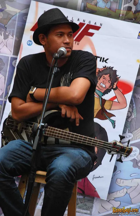Foto Emil Naif