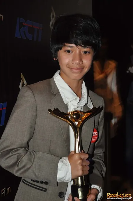 Foto Emir Mahira