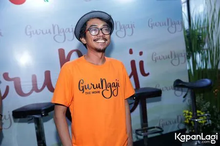 Foto Ence Bagus