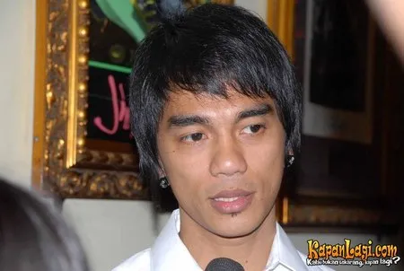 Foto Enda Ungu