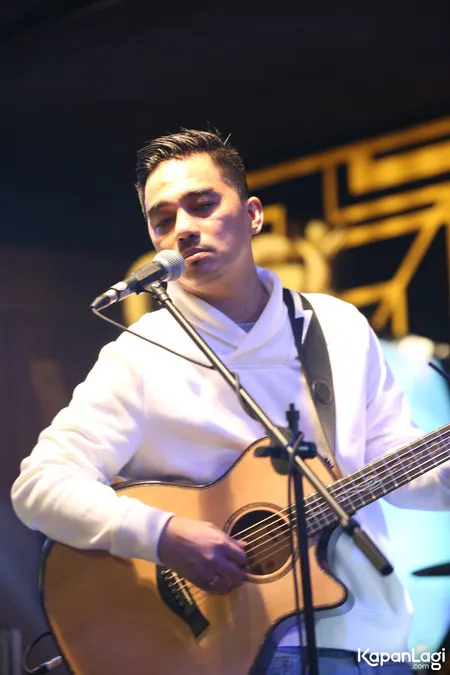 Foto Enda Ungu