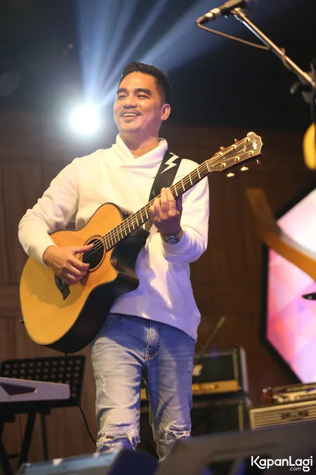 Foto Enda Ungu
