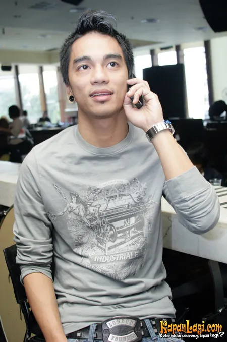 Foto Enda Ungu