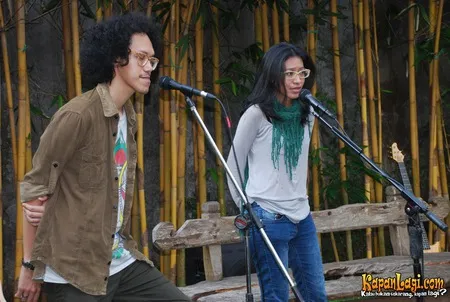 Foto Endah N Rhesa
