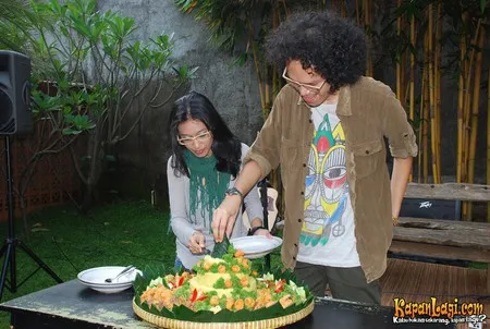Foto Endah N Rhesa