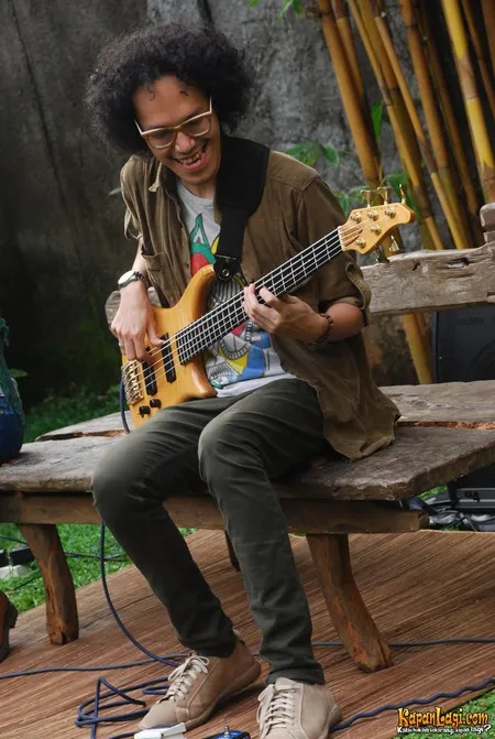Foto Endah N Rhesa