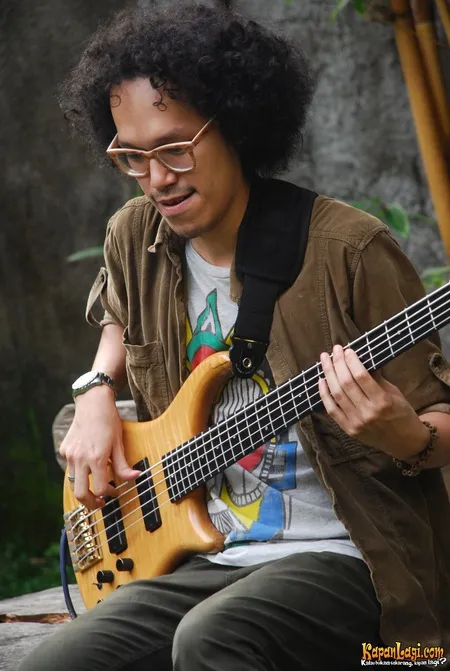 Foto Endah N Rhesa