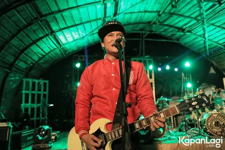 Foto Endank Soekamti