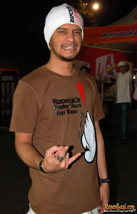 Foto Eno Netral