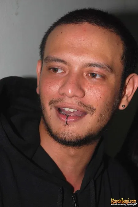 Foto Eno Netral