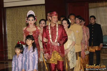Foto Eno Netral