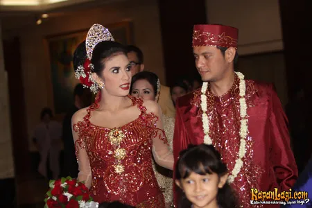 Foto Eno Netral
