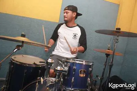 Foto Eno Netral