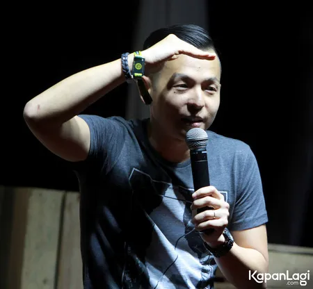 Foto Ernest Prakasa