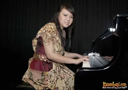 Foto Evelyn Zainal Abidin