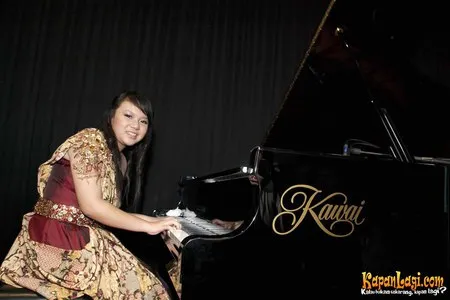 Foto Evelyn Zainal Abidin