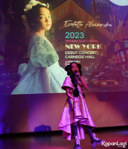 Foto Evolette Alexandra