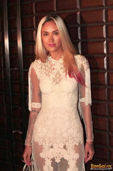 Foto Fahrani. Nomor Foto: 120