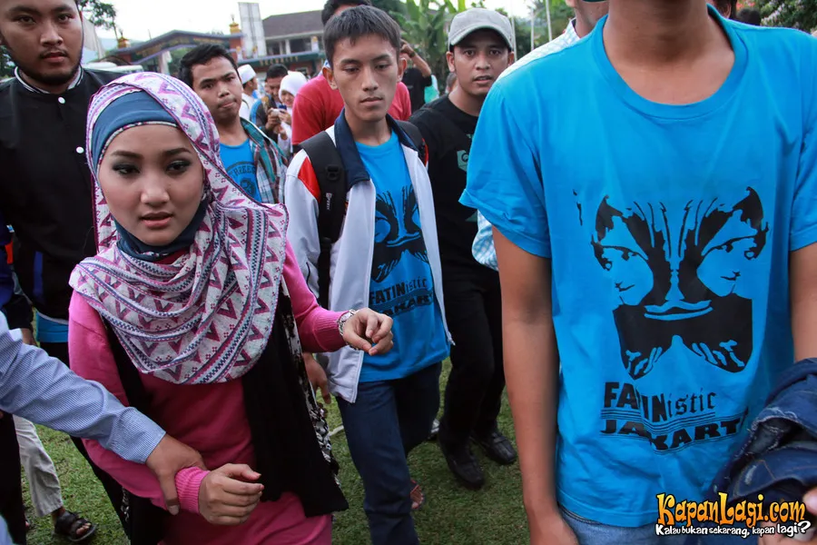 Fatin bersama Fatinistic @foto: KapanLagi.com®