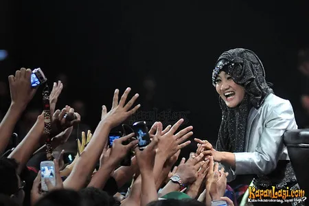 Foto Fatin Shidqia Lubis