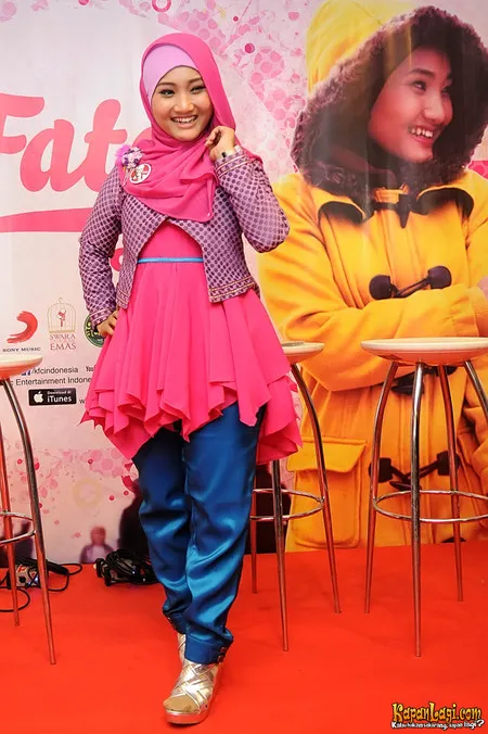 Foto Fatin Shidqia Lubis. Nomor Foto: 566