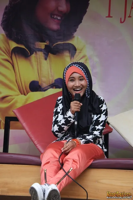 Foto Fatin Shidqia Lubis