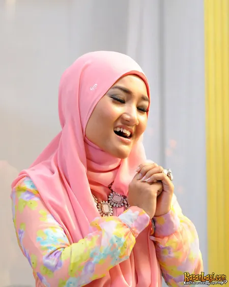 Foto Fatin Shidqia Lubis