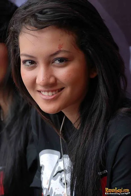 Foto Febriyanie Ferdzilla