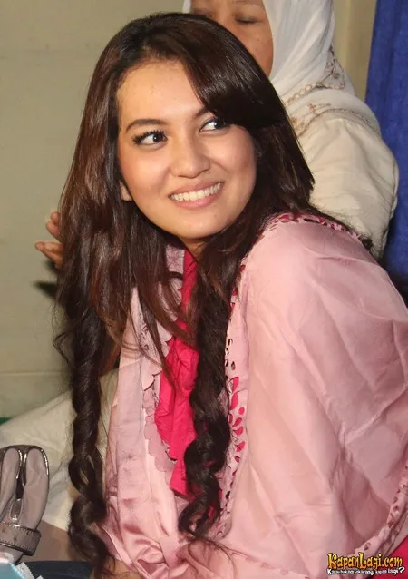 Foto Febriyanie Ferdzilla