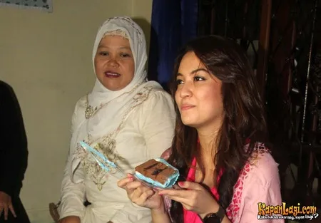 Foto Febriyanie Ferdzilla