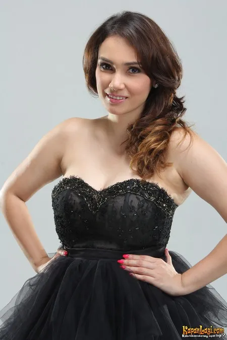 Foto Feby Febiola