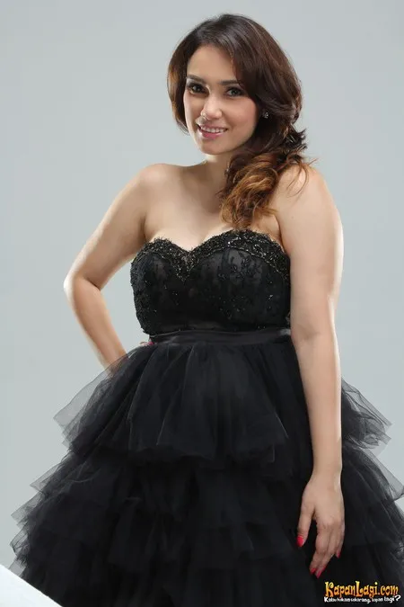 Foto Feby Febiola