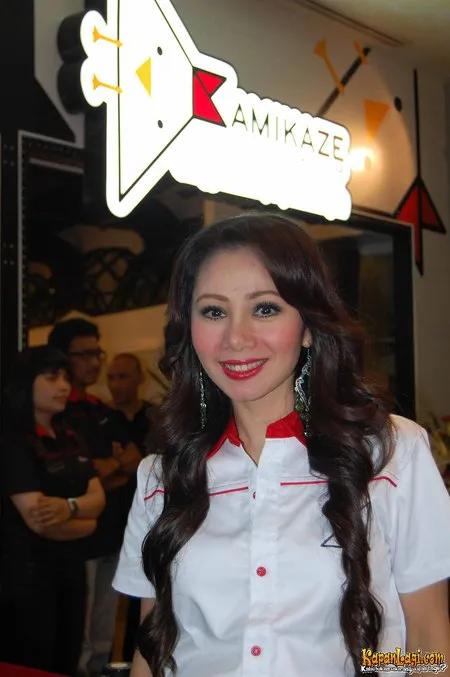 Foto Femmy Permatasari