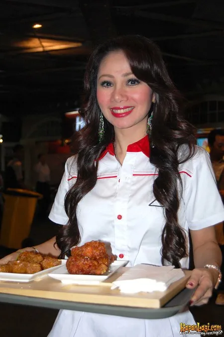 Foto Femmy Permatasari