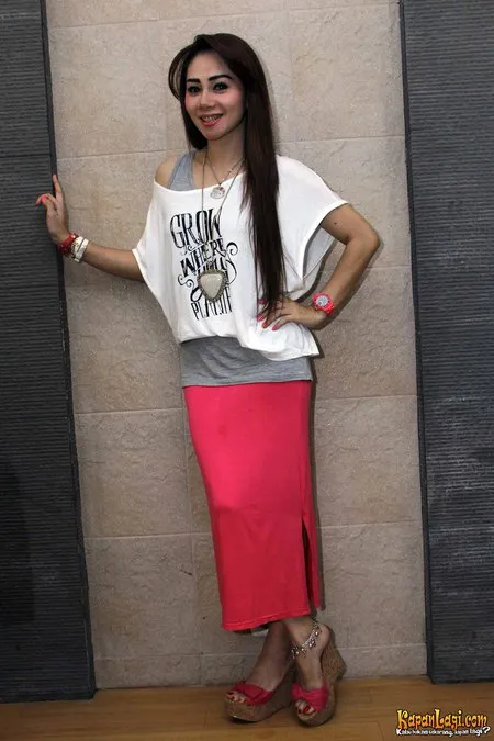 Foto Femmy Permatasari