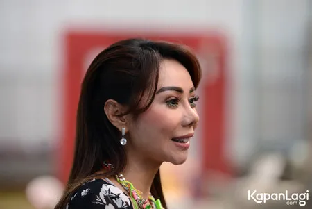 Foto Femmy Permatasari