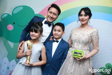 Foto Fenita Arie