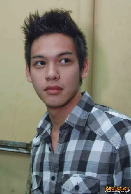 Foto Ferly Putra