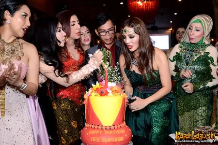 Foto Fifie Buntaran