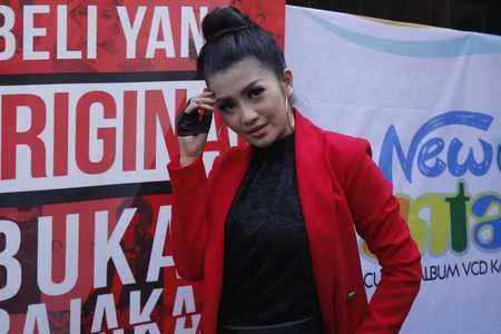 Foto Fitri Carlina