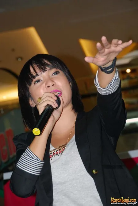 Foto Fitri Tropica
