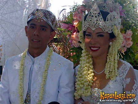 Foto Fitri Tropica
