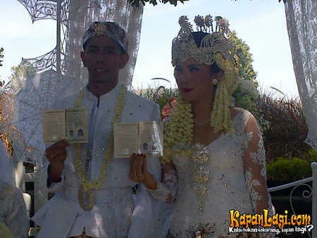 Foto Fitri Tropica