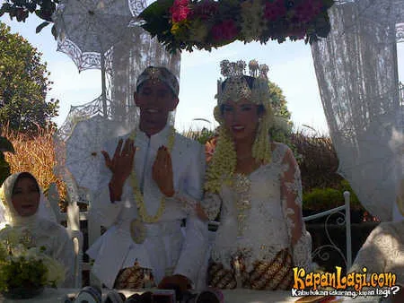 Foto Fitri Tropica