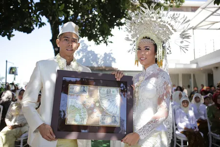 Foto Fitri Tropica