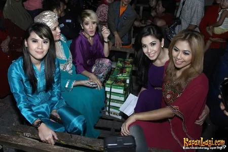 Foto Foxy Girls