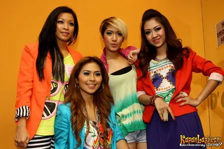 Foto Foxy Girls