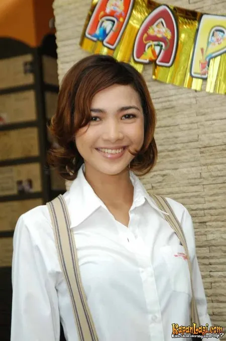 Foto Francine Roosenda Yachinta