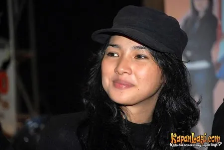 Foto Francine Roosenda Yachinta